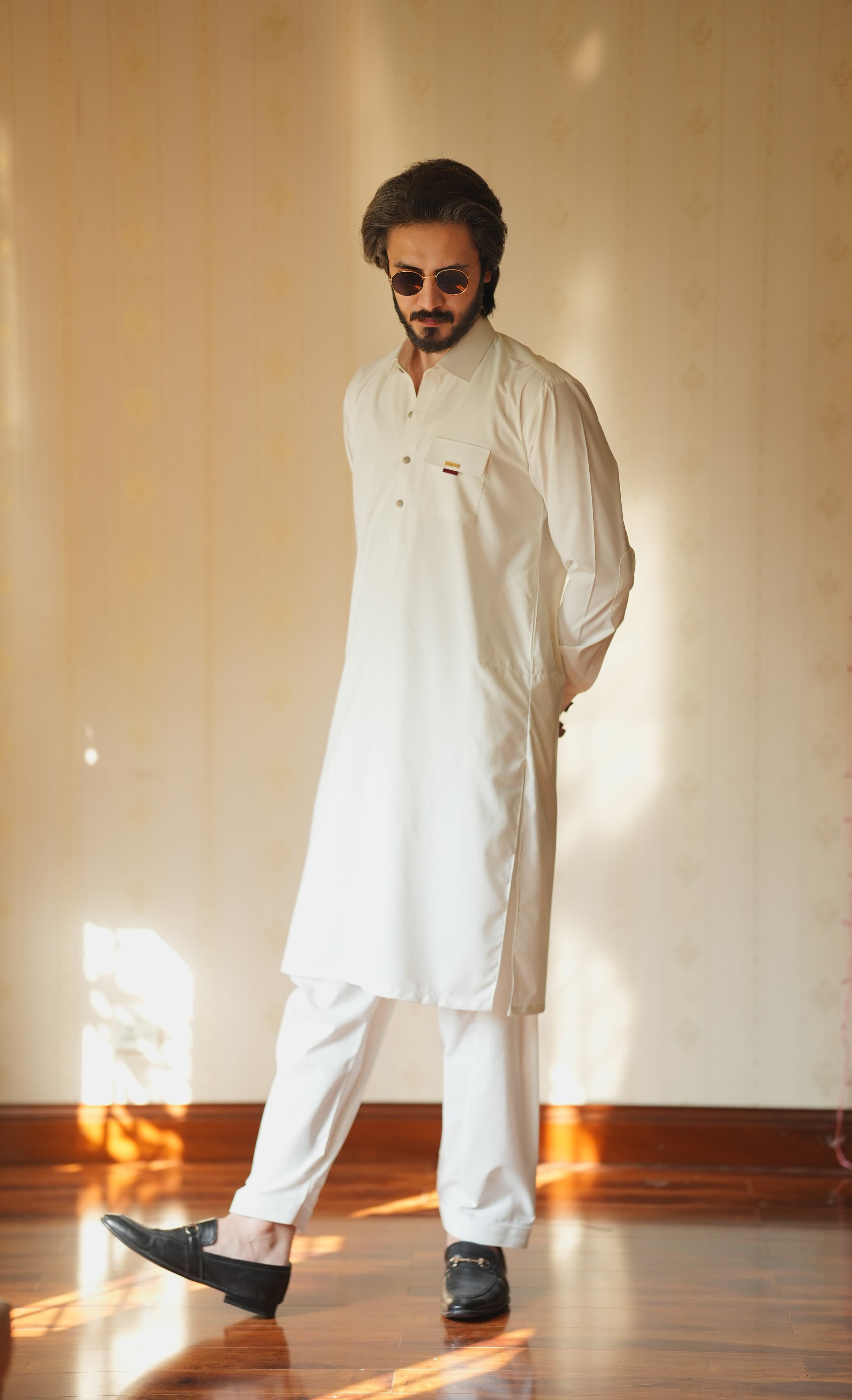 Cream White Kameez Shalwar